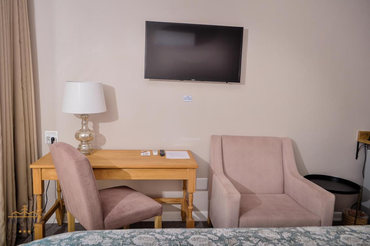 Avoca Vale Country Hotel Louis Trichardt Bagian luar foto