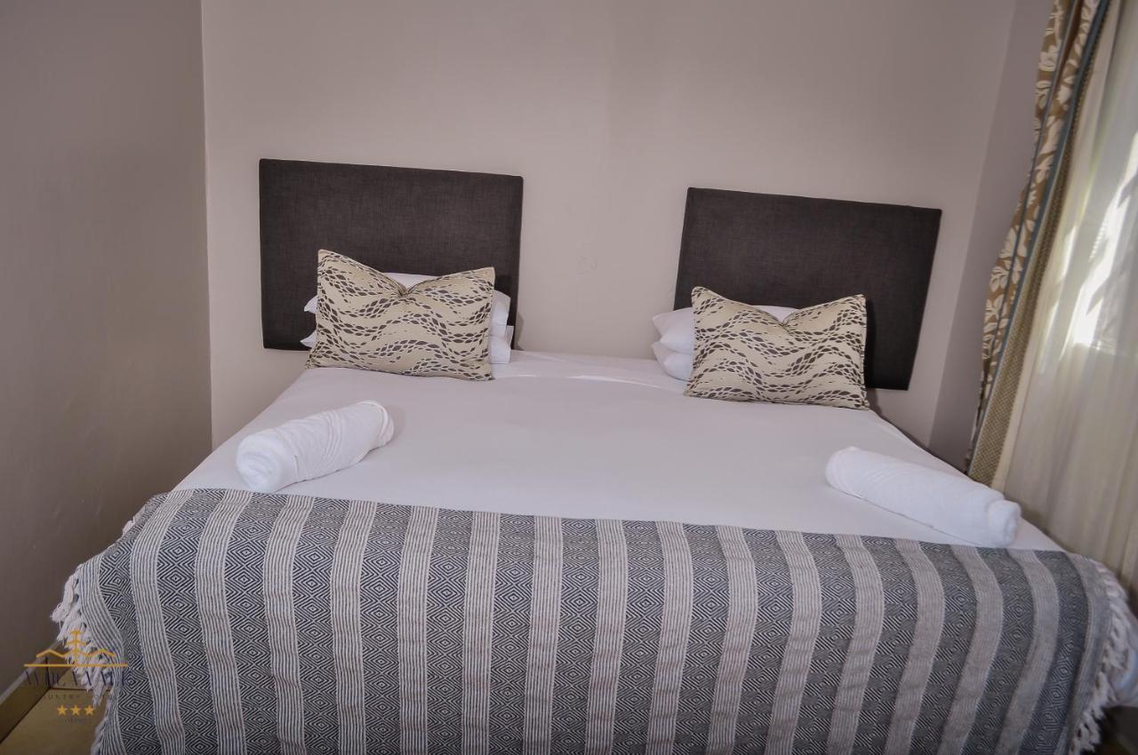Avoca Vale Country Hotel Louis Trichardt Bagian luar foto