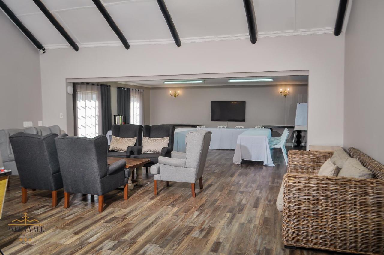 Avoca Vale Country Hotel Louis Trichardt Bagian luar foto